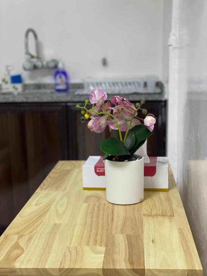 Private 2Bedroom Villa With T&B And Kitchenette Near Abu Dhabi International Airport מראה חיצוני תמונה