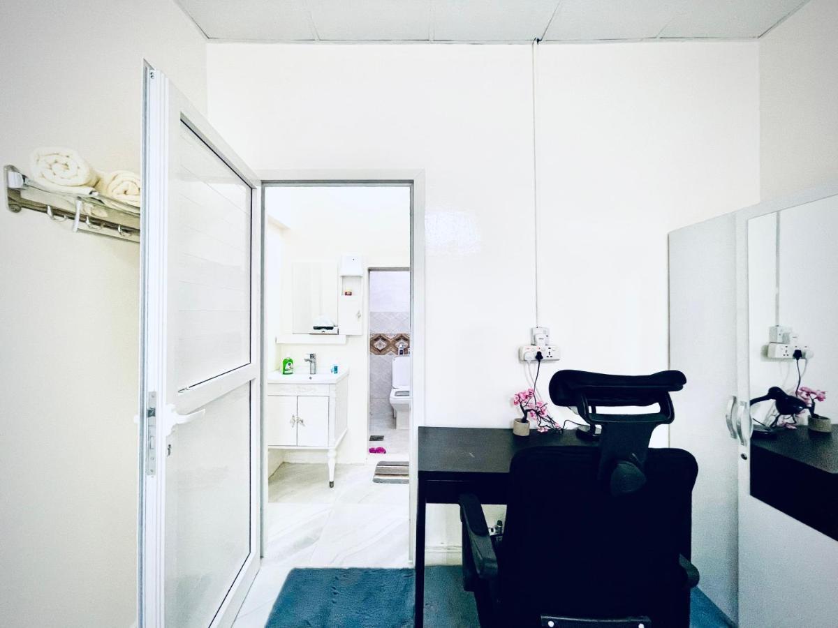 Private 2Bedroom Villa With T&B And Kitchenette Near Abu Dhabi International Airport מראה חיצוני תמונה
