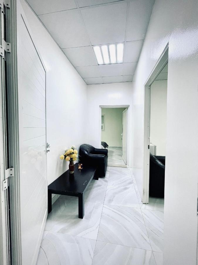 Private 2Bedroom Villa With T&B And Kitchenette Near Abu Dhabi International Airport מראה חיצוני תמונה